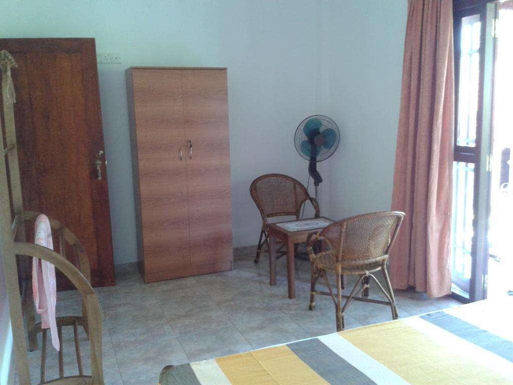 Villa 159 Hikkaduwa Bagian luar foto