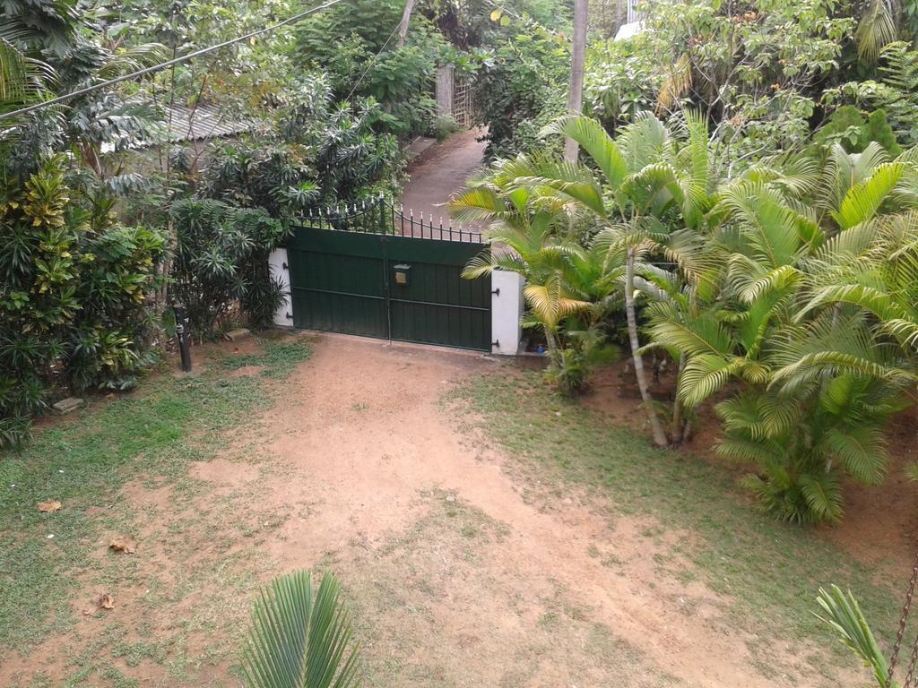 Villa 159 Hikkaduwa Bagian luar foto