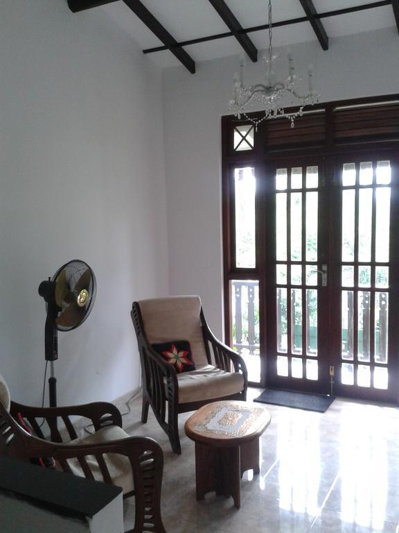 Villa 159 Hikkaduwa Bagian luar foto